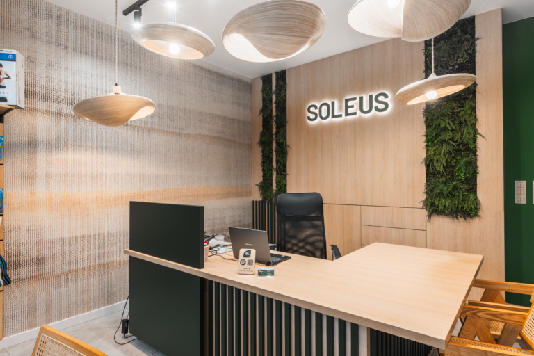 Recepcja sklepu medycznego Soleus z miejscem do rozmowy, doradztwa i organizacji wsparcia dla pacjenta
